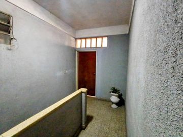 Venta PH 3 ambientes  Villa  Santa Rita  CABA Balcón Corrido y gran patio