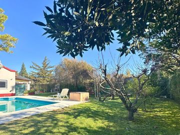 Venta Casa 3 Ambientes Parque Sakura Exaltacion de La Cruz Pileta y Parque