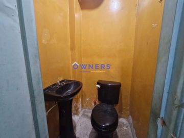 VENTA DE CASA RENTERA | 8 DEPARTAMENTOS |SUROESTE DE GYE | CALLE MARACAIBO (LC)