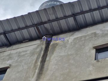 VENTA DE CASA RENTERA | 8 DEPARTAMENTOS |SUROESTE DE GYE | CALLE MARACAIBO (LC)