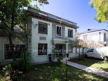 Casa en venta en Providencia Metro Inés de Suárez