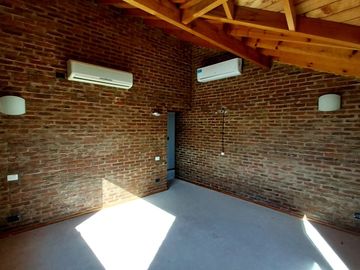 Boat Center – Casa con amarra propia sobre el Río Luján | APTO CRÉDITO