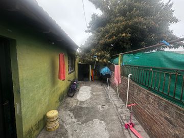 VENTA CASA 5 AMB MULTIFAMILIAR CON PILETA LANUS