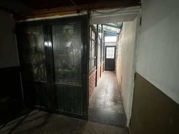 VENTA CASA 5 AMB MULTIFAMILIAR CON PILETA LANUS