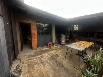 VENTA CASA 5 AMB MULTIFAMILIAR CON PILETA LANUS