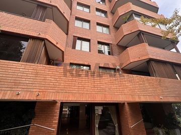 VENTA LUMINOSO DEPARTAMENTO 4D3B. LAS CONDES