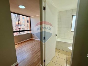 Arriendo Departamento 2D 2B Metro Parque Almagro