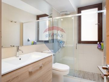 Amplio 2D | 106 m² útiles/gran terraza | 2 estac.