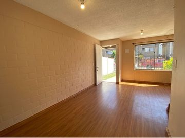 ¡Gran Oportunidad! Casa 4D 2B, 3 pisos