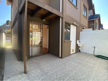 ¡Gran Oportunidad! Casa 4D 2B, 3 pisos