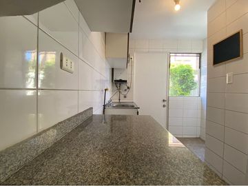 ¡Gran Oportunidad! Casa 4D 2B, 3 pisos