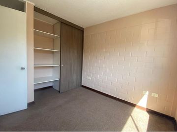 ¡Gran Oportunidad! Casa 4D 2B, 3 pisos