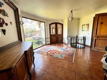 Gran casa en venta en la Reina