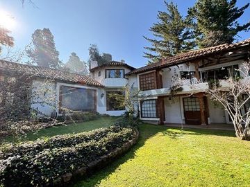 Gran casa en venta en la Reina