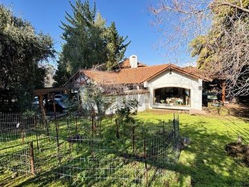 Gran casa en venta en la Reina