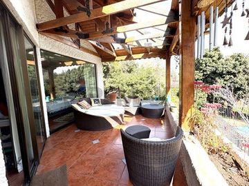 Gran casa en venta en la Reina