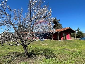 Tranquilidad y Espacio en Santa Elena, Colina