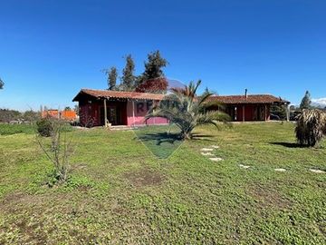 Tranquilidad y Espacio en Santa Elena, Colina