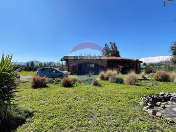 Tranquilidad y Espacio en Santa Elena, Colina