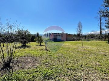 Tranquilidad y Espacio en Santa Elena, Colina