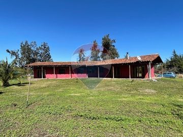 Tranquilidad y Espacio en Santa Elena, Colina