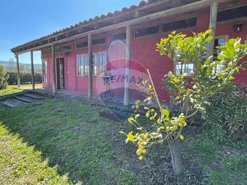Tranquilidad y Espacio en Santa Elena, Colina