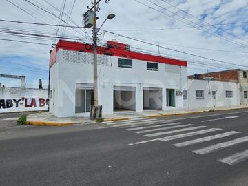 SE VENDE EDIFICIO CON DEPARTAMENTOS Y LOCALES COMERCIALES EN PUEBLA