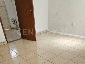 SE VENDE EDIFICIO CON DEPARTAMENTOS Y LOCALES COMERCIALES EN PUEBLA