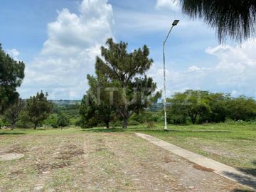 Terrenos en venta en Fraccionamiento Privado San Rafael, Cuauhtemoc, Colima