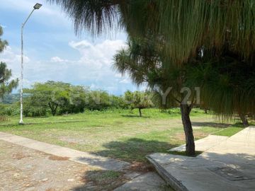 Terrenos en venta en Fraccionamiento Privado San Rafael, Cuauhtemoc, Colima