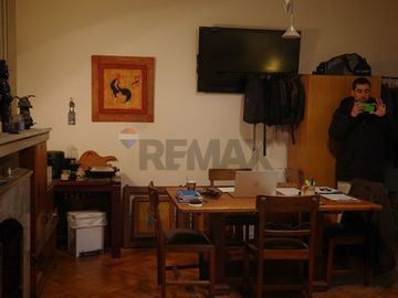 Majestuosa casa comercial para inversionistas