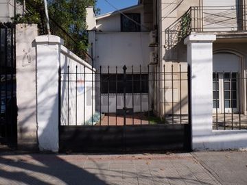 Majestuosa casa comercial para inversionistas