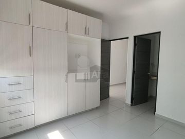 Departamento en renta en zona Sur con mtto incluido Capittala