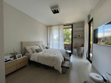 Venta Departamento San Isidro Loft con balcón