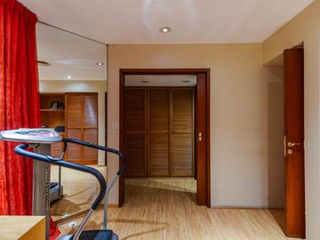 Venta Casa de 6 Ambientes, jardin,pileta,parrilla