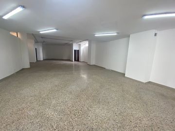 LOCAL EN ARRIENDO EN AVENIDA SANTANDER/MANIZALES