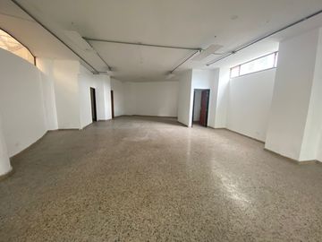 LOCAL EN ARRIENDO EN AVENIDA SANTANDER/MANIZALES