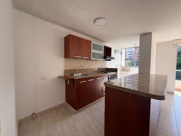 APARTAMENTO EN ARRIENDO UBICADO EN ENVIGADO SECTOR ESMERALDA