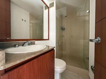 APARTAMENTO EN ARRIENDO UBICADO EN ENVIGADO SECTOR ESMERALDA