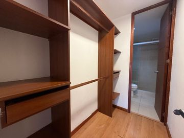 APARTAMENTO EN ARRIENDO UBICADO EN ENVIGADO SECTOR ESMERALDA