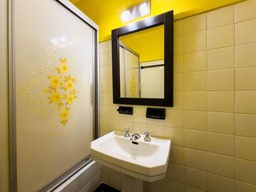 VENTA DEPARTAMENTO 4 AMBIENTES EN FLORES APTO CRÉDITO