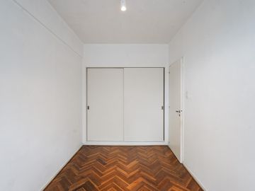 VENTA DEPARTAMENTO 4 AMBIENTES EN FLORES APTO CRÉDITO