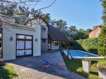 Casa en venta en Country Banco Provincia, Francisco Alvarez, Moreno