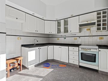 Casa en venta en Country Banco Provincia, Francisco Alvarez, Moreno