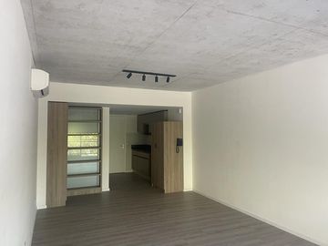 Excelente loft en alquiler a estrenar con cochera. Distrito Quartier, Retiro.