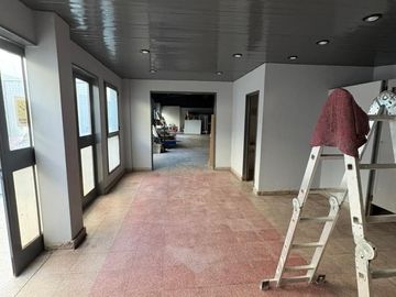 Galpón - depósito de 1920 m2 en Floresta Sur - ALQUILER