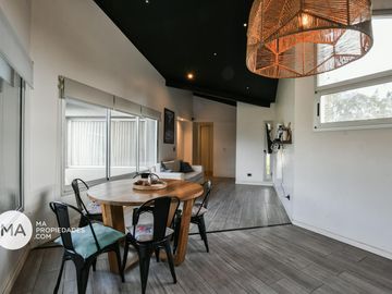 Venta | Casa 3 Dormitorios en barrio cerrado con jardín y piscina - Palos Verdes - Funes