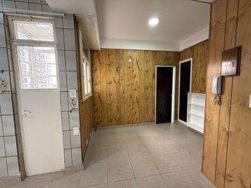 SEMIPISO 3 AMB FTE BCON VISTA ABIERTA - BAÑO Y TOILETTE - 90 m2