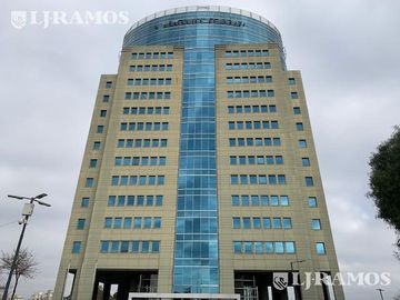 Alquiler de oficina de 430 m2 en Saavedra