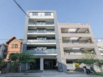 Venta monoambiente divisible con balcón a estrenar en Boedo